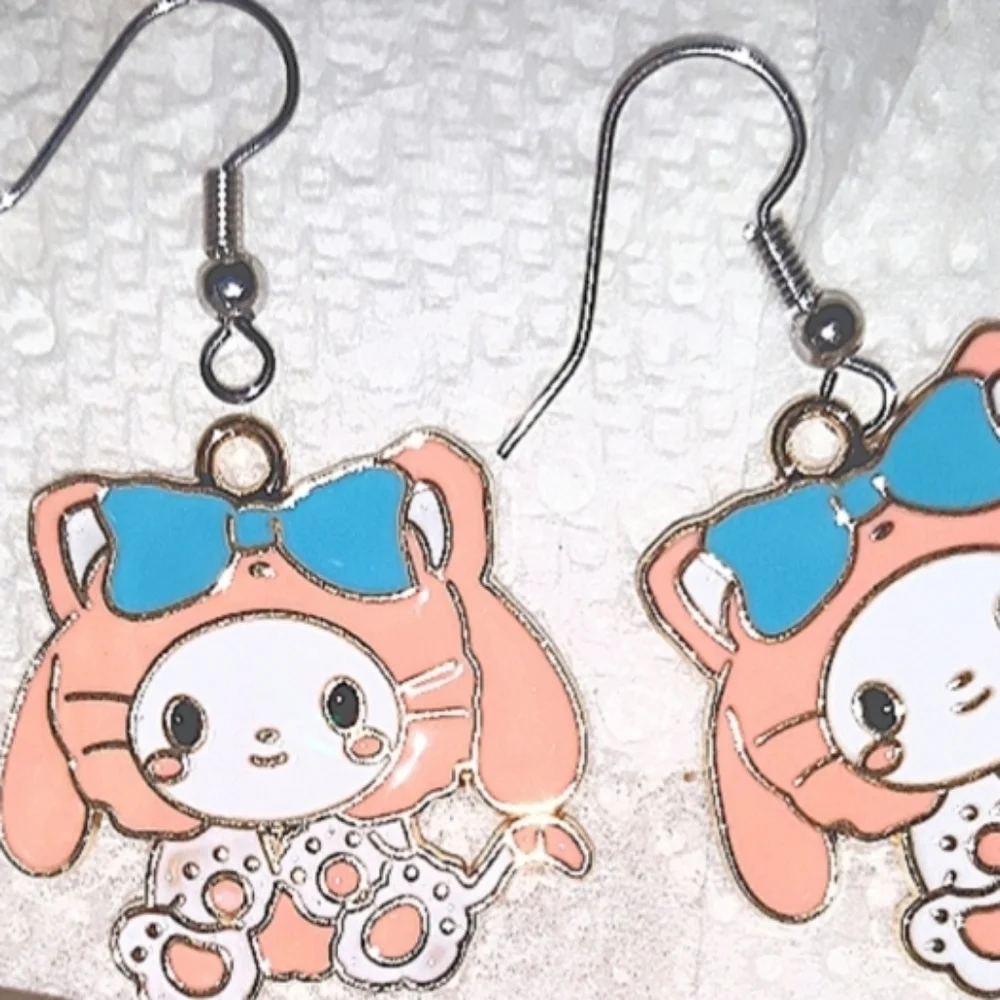 Hello Kitty & Friends Kuromi Pink Dangle Earrings NEW